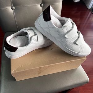 Mens Burberry Sneakers